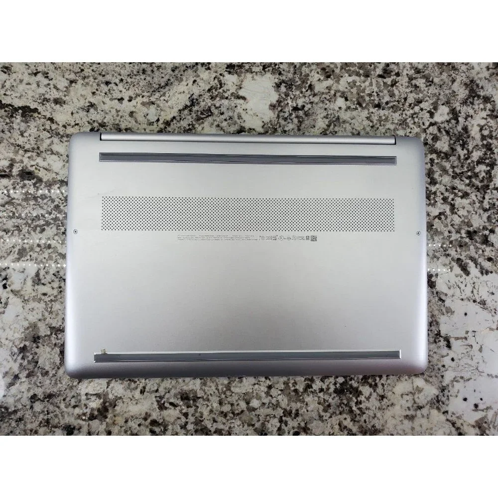 HP 15.6